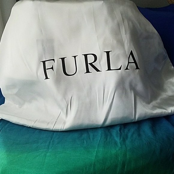 Handbag - Picture 8 of 8